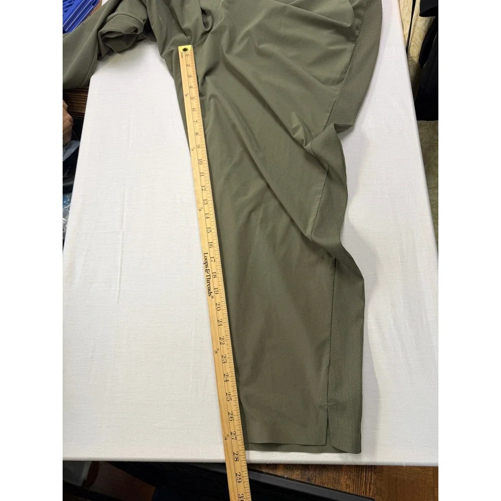 Athleta Brooklyn Mid Rise Ankle Pant‎ Women Size 18 Green Travel Commute Active